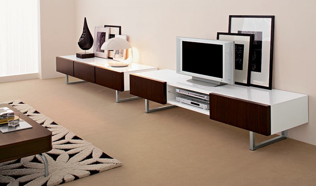 Design EKA-22